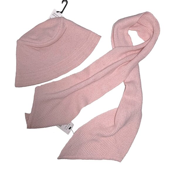 Banana Republic Wool Angora Winter Knit Hat Scarf Set Pink Soft Cozy NWT - Picture 1 of 4